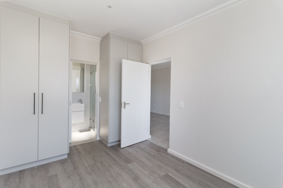 2 Bedroom Property for Sale in Flamingo Vlei Western Cape